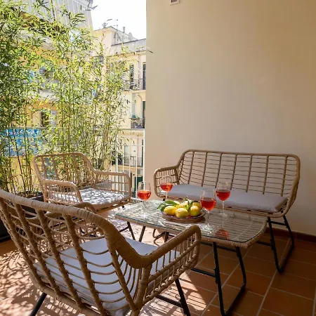 Апартаменти Surya House - Elegant In *