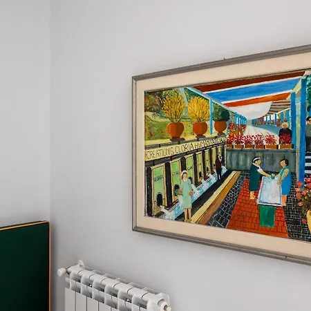 Апартаменти Surya House - Elegant In Сорренто