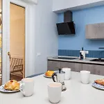 Surya House - Elegant In *