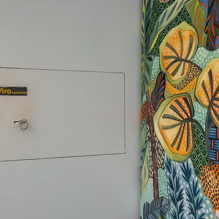 Surya House - Elegant In *