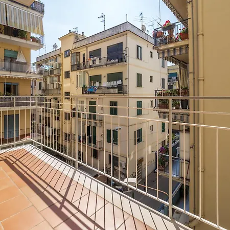 Surya House - Elegant In Apartament *