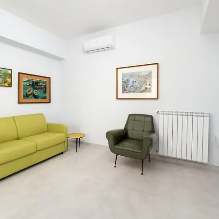 Surya House - Elegant In Apartament Półwysep Sorrentyński