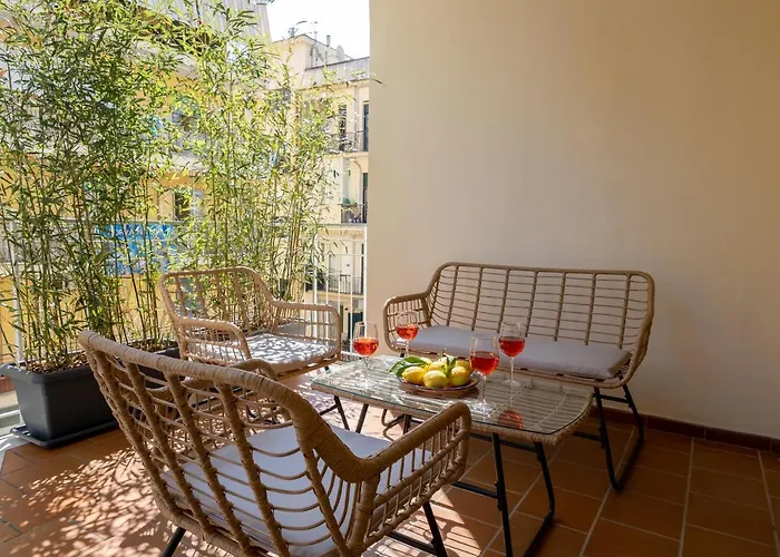 Appartement Surya House - Elegant In *