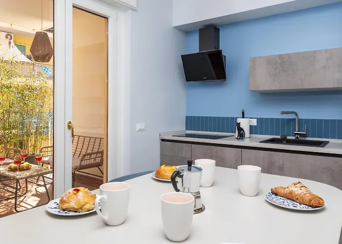 Surya House - Elegant In *