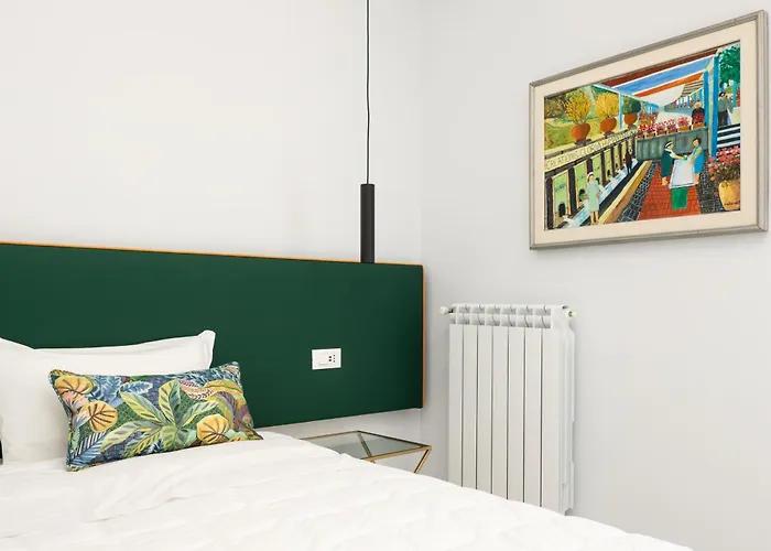 Surya House - Elegant In Appartement Sorrente